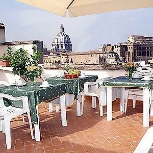 Il Tesoro 3*, Rome Italy